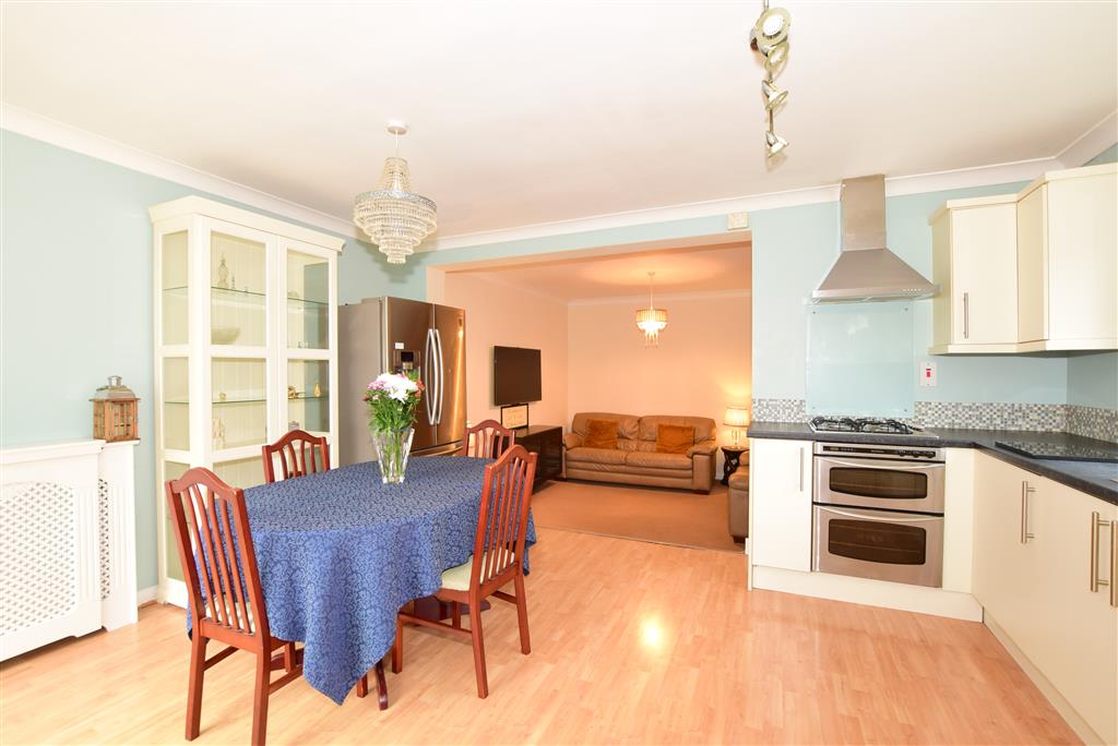 Ward & Partners Barnehurst Estate agent Properties and houses for