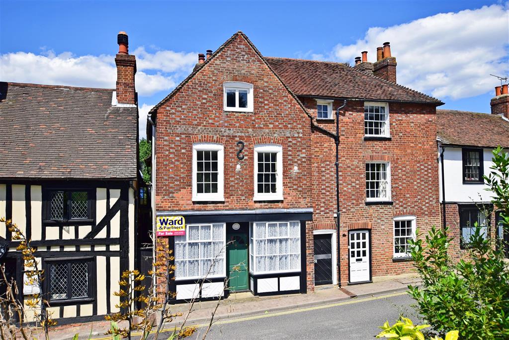 Ward & Partners Meopham Estate agent Properties and houses for sale