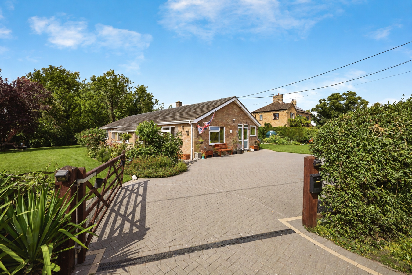 White House Road, Little Ouse, Ely, CB7