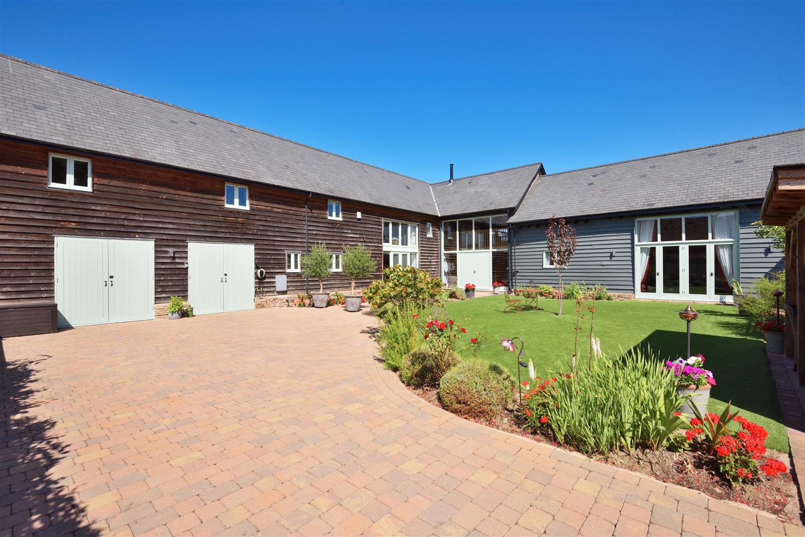 Weston Court Barns, Pembridge, Leominster