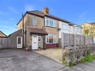 Charming 1930s home in central Clevedon