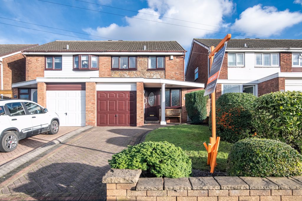 Lemox Road, West Bromwich, B70 0qt