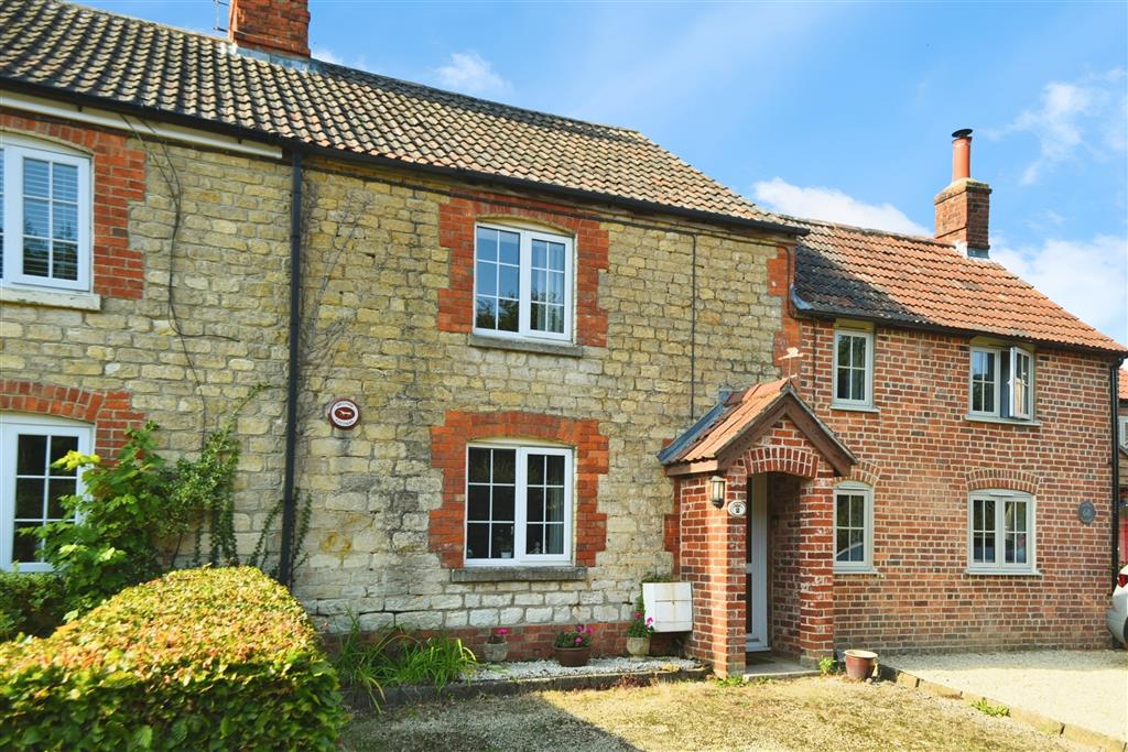 Hill View, Studley, Calne, SN11