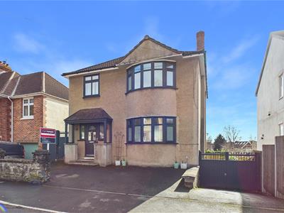 Sought after Highdale Avenue setting