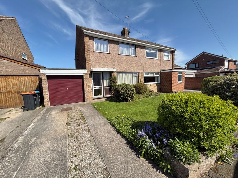 Robins Croft, Great Sutton