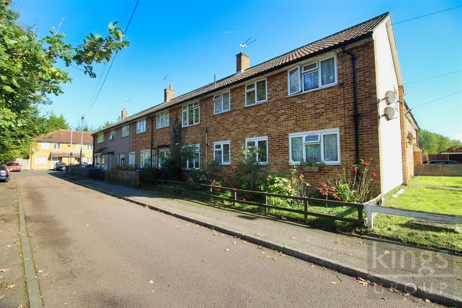 Wavell Close, Cheshunt, Waltham Cross