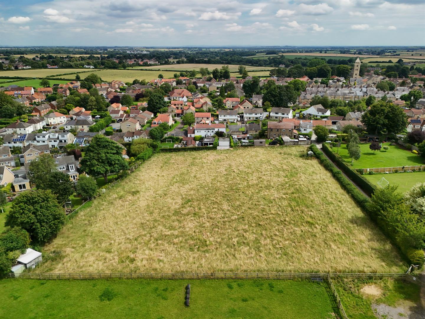 Clifford, Wetherby