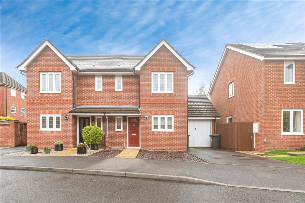 Forfield Drive, Beggarwood, Basingstoke, RG22