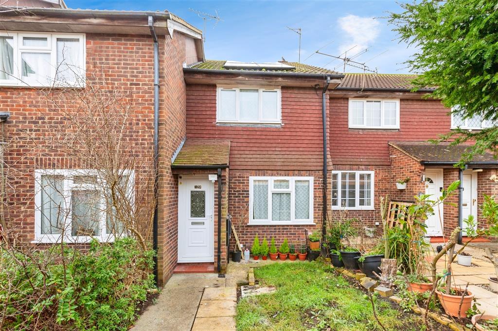 Avebury, Slough, SL1