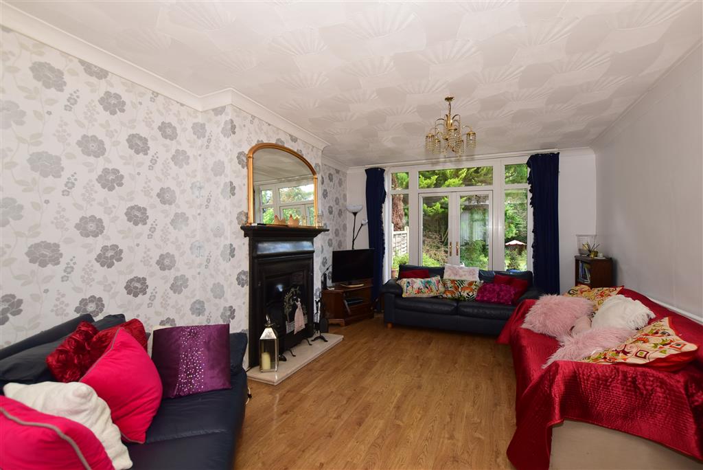 Ward & Partners Barnehurst Estate agent Properties and houses for sale