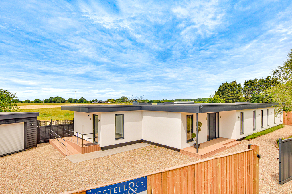 Gransmore Green, Felsted