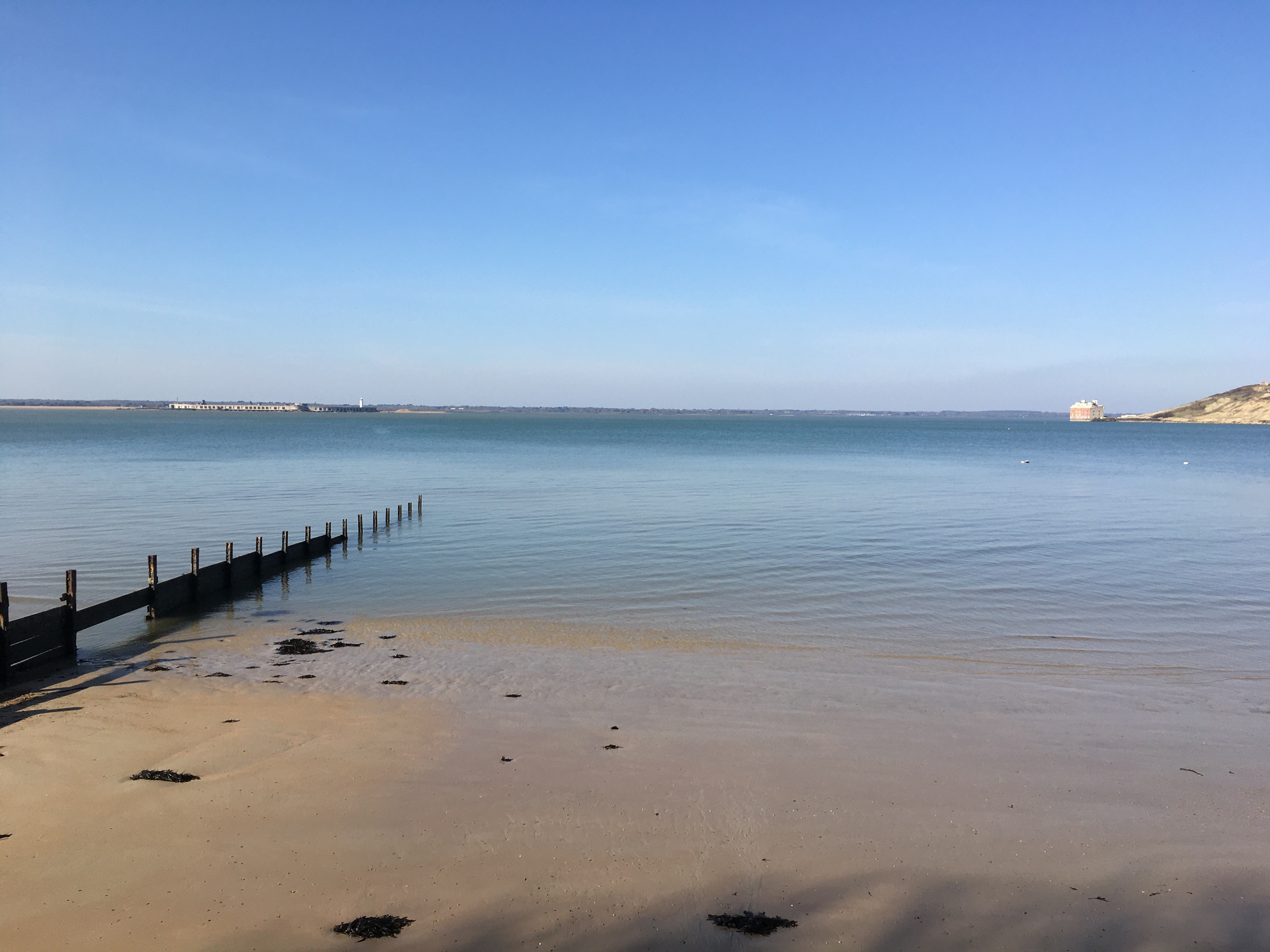 Totland Bay, Isle of Wight 4 bed £375,000 Spence Willard