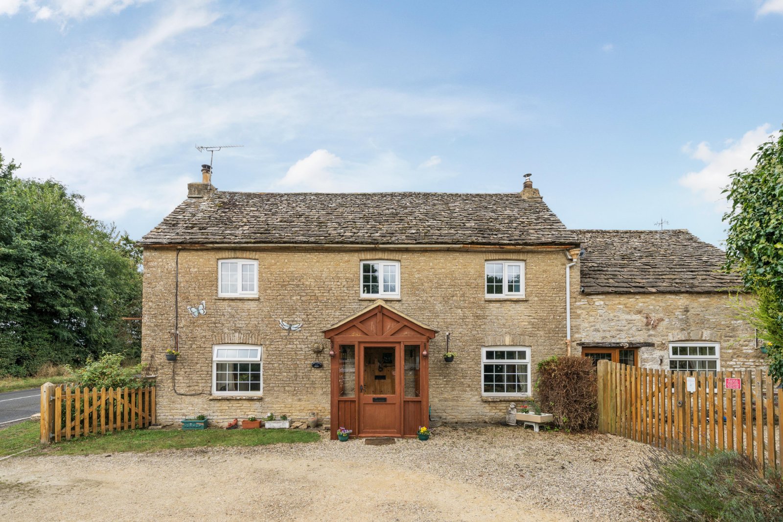 High Main Road, Alvescot, Bampton, Oxfordshire, OX18