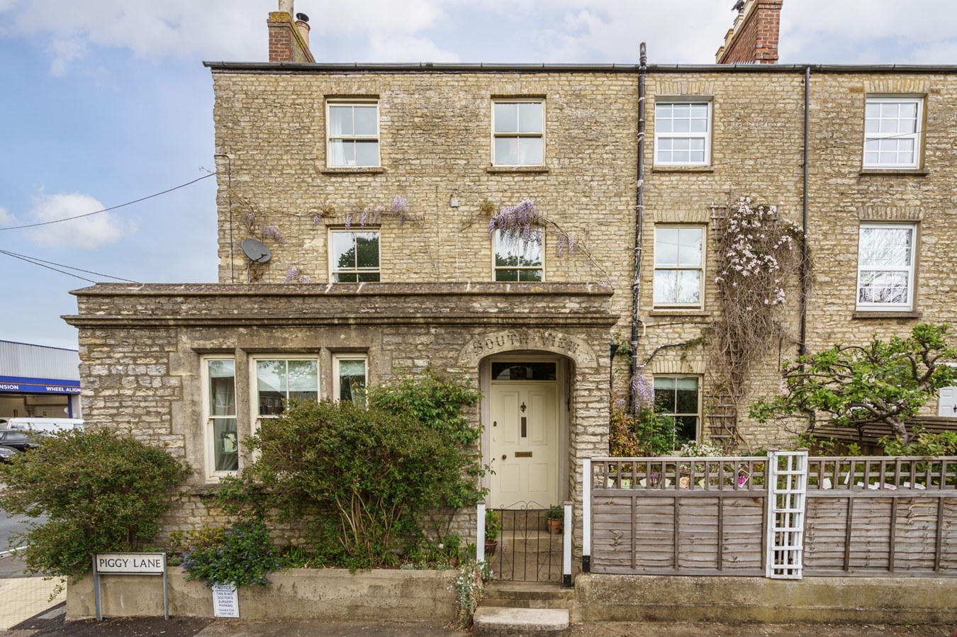 Piggy Lane, Bicester, OX26