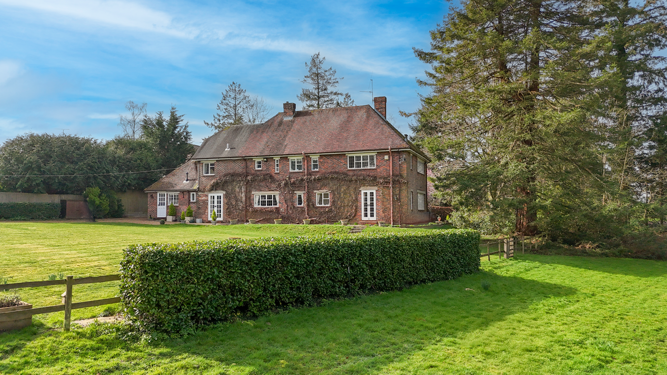 Forest Edge Road, Crow, Ringwood, BH24