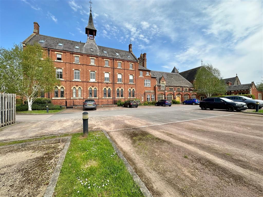 Frome Court, Bartestree, HEREFORD, HR1