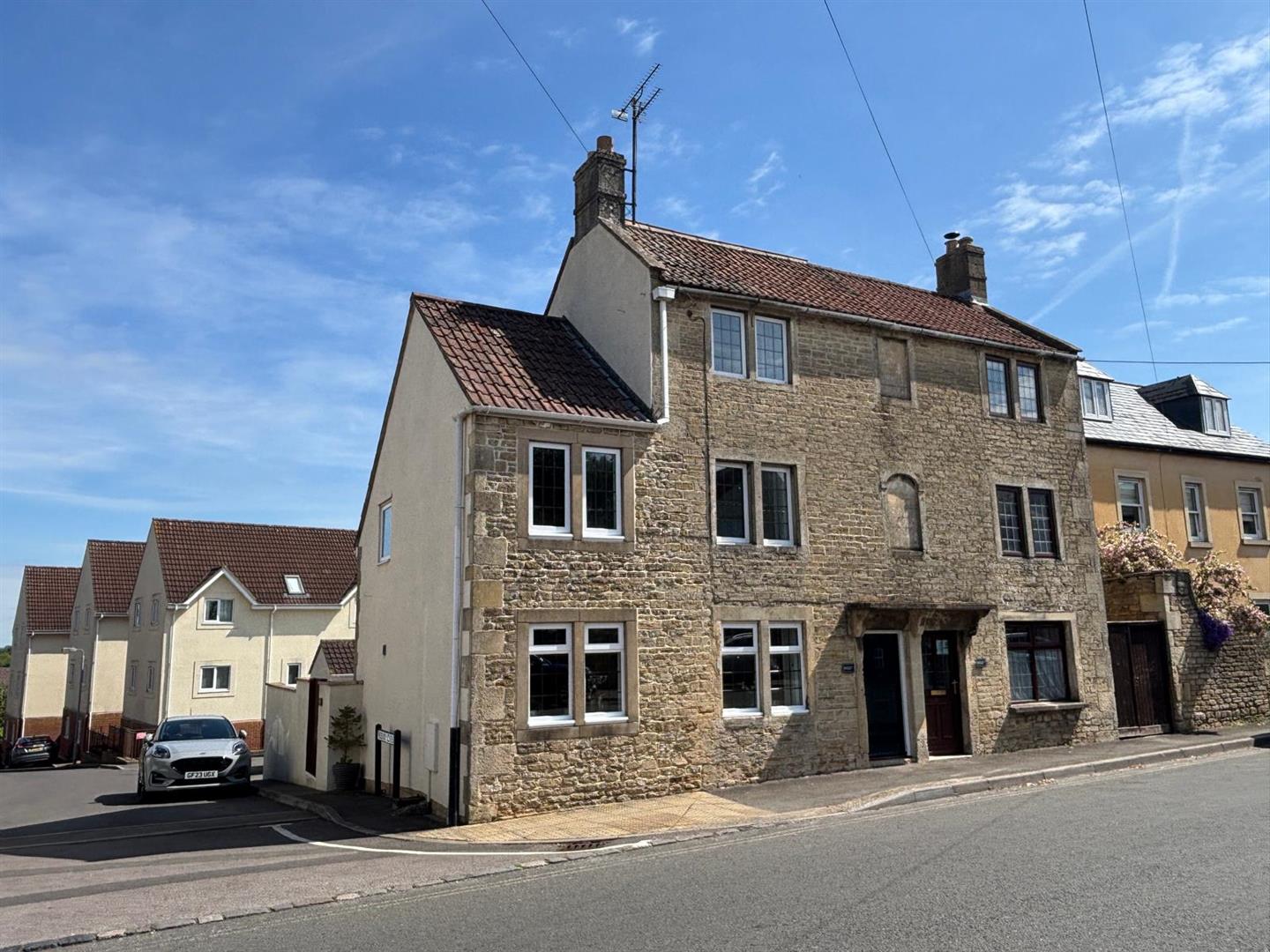London Road, Chippenham