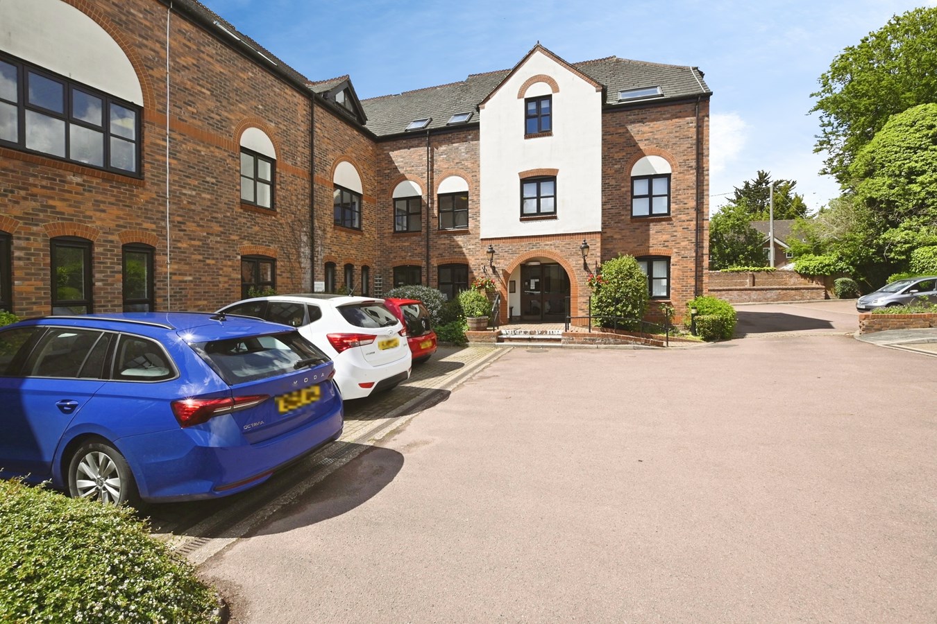 Lenten Street, Alton, GU34