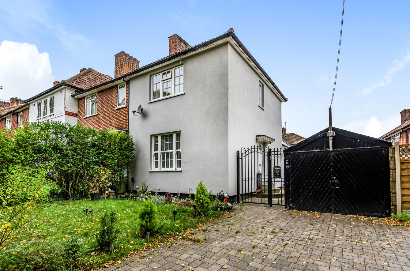 Wayside Grove, London, SE9