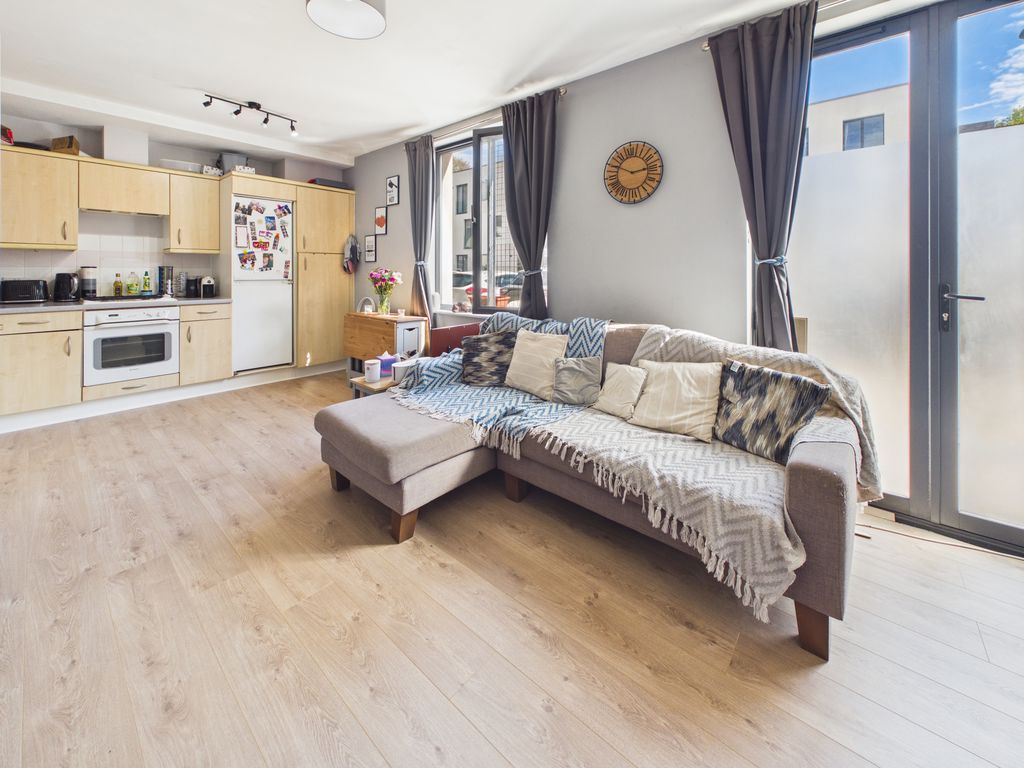 Bradwell Court, Whyeleafe