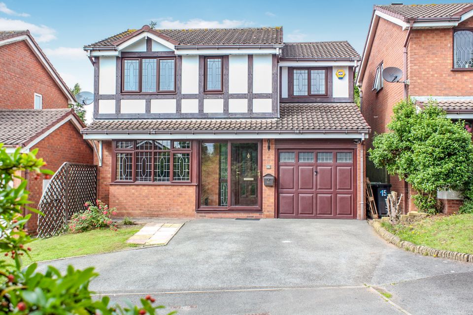 Hever Close, Dudley, DY1