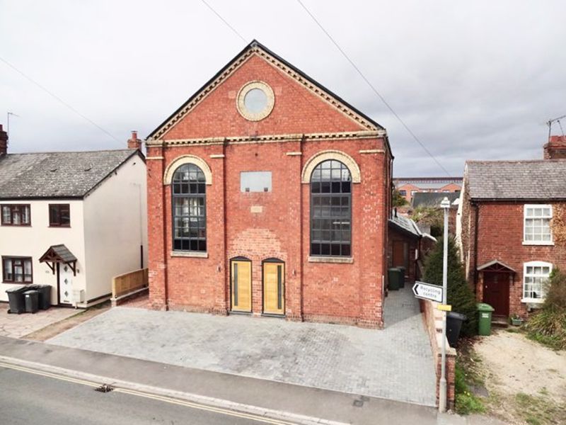 Lickhill Road, Stourport-on-severn Dy13 8sa