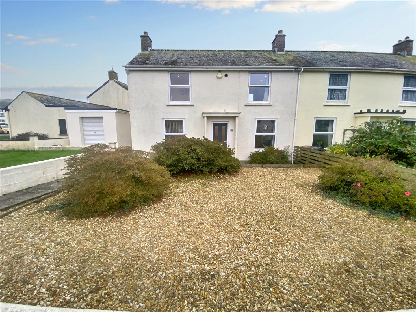 Beautifully presented two bedroom home, Helston