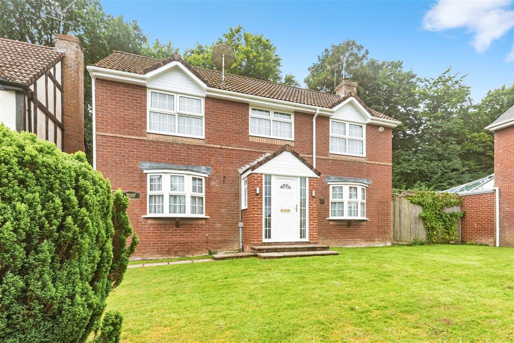 Majestic Road, Basingstoke, RG22