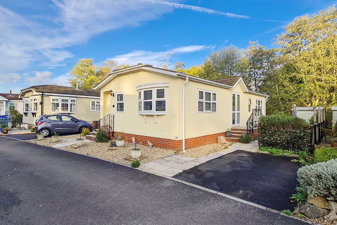 Elm Tree Park, Portbury, North Somerset