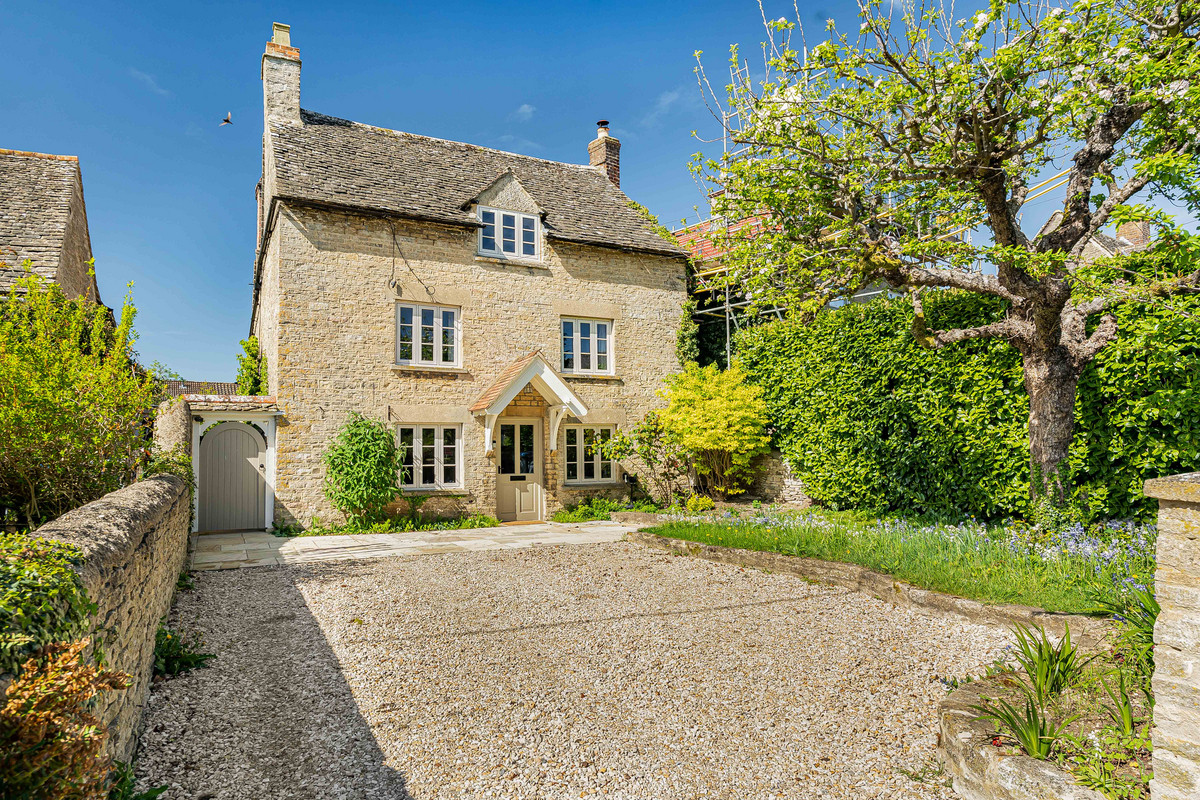 27 Millwood End, Long Hanborough, OX29