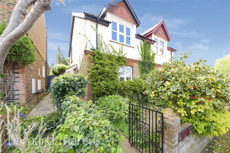 Treadwell Road, EPSOM, KT18