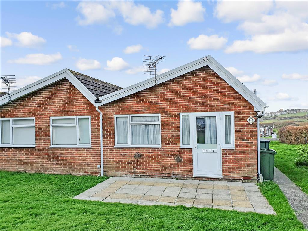 Monks Lane, , Freshwater, Isle of Wight 2 bed £110,000 Pittis