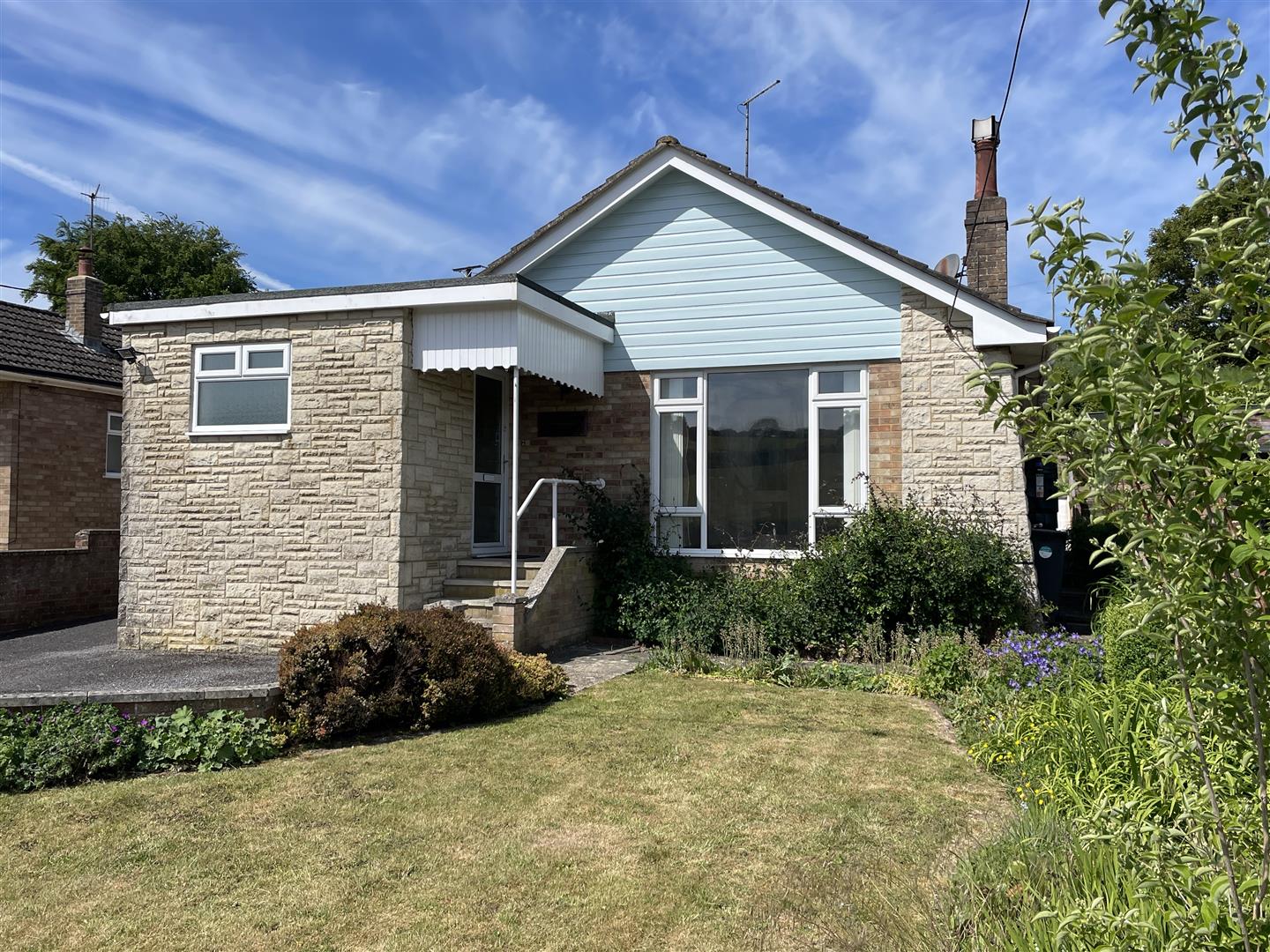 Blandford Road, Coombe Bissett