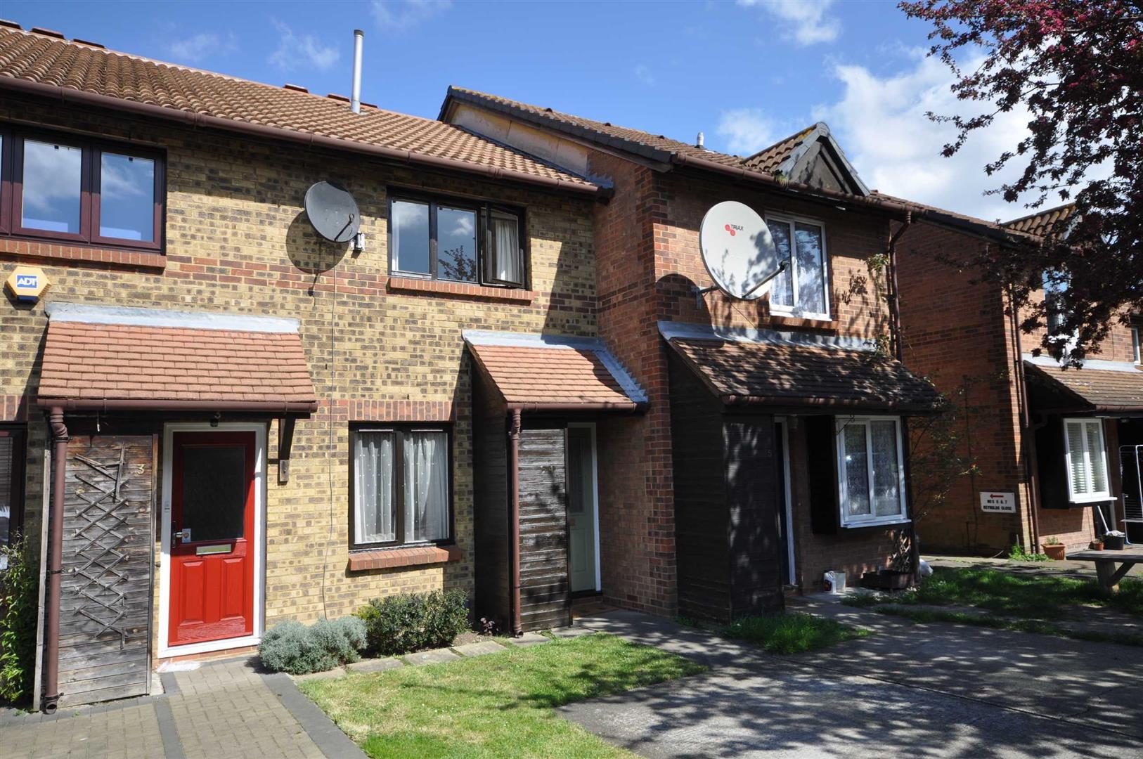 Reynolds Close, Colliers Wood