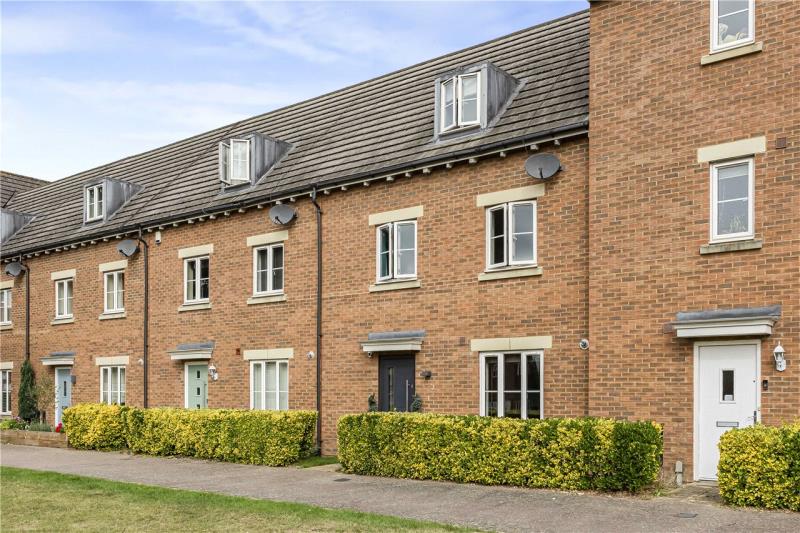 Eddington Crescent, Welwyn Garden City, Hertfordshire