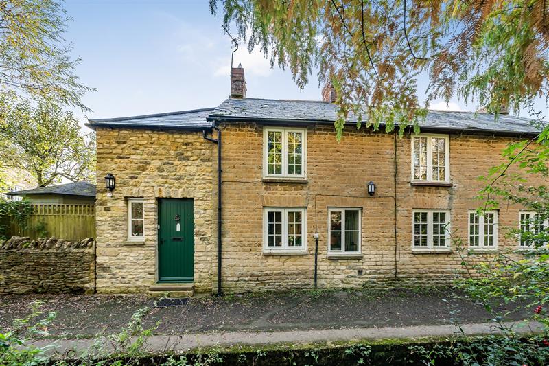 Mill Green, Bampton, OX18