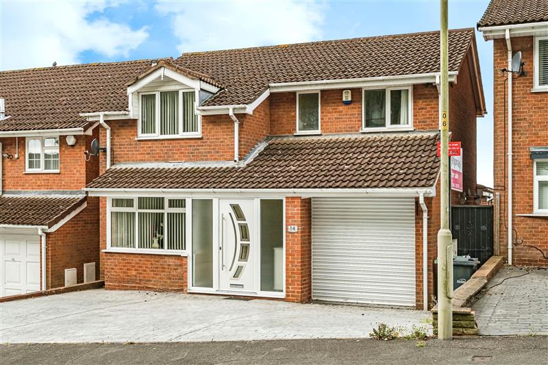 Aintree Way, Dudley, DY1