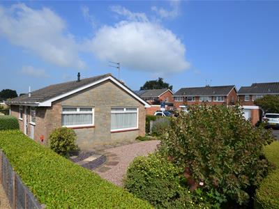 Nightingale Gardens - A detached bungalow in a quiet part of Nailsea