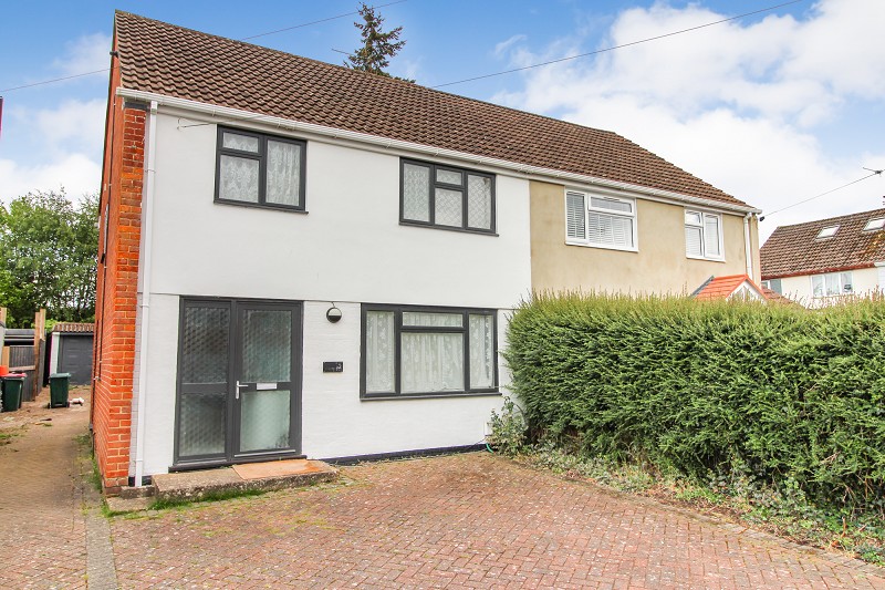 Grange Close, Crawley, West Sussex. RH10 1SN