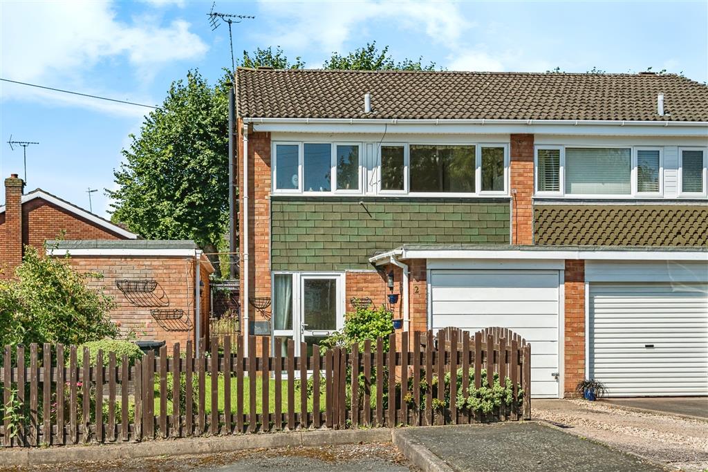 Laburnum Close, Stourbridge, DY8