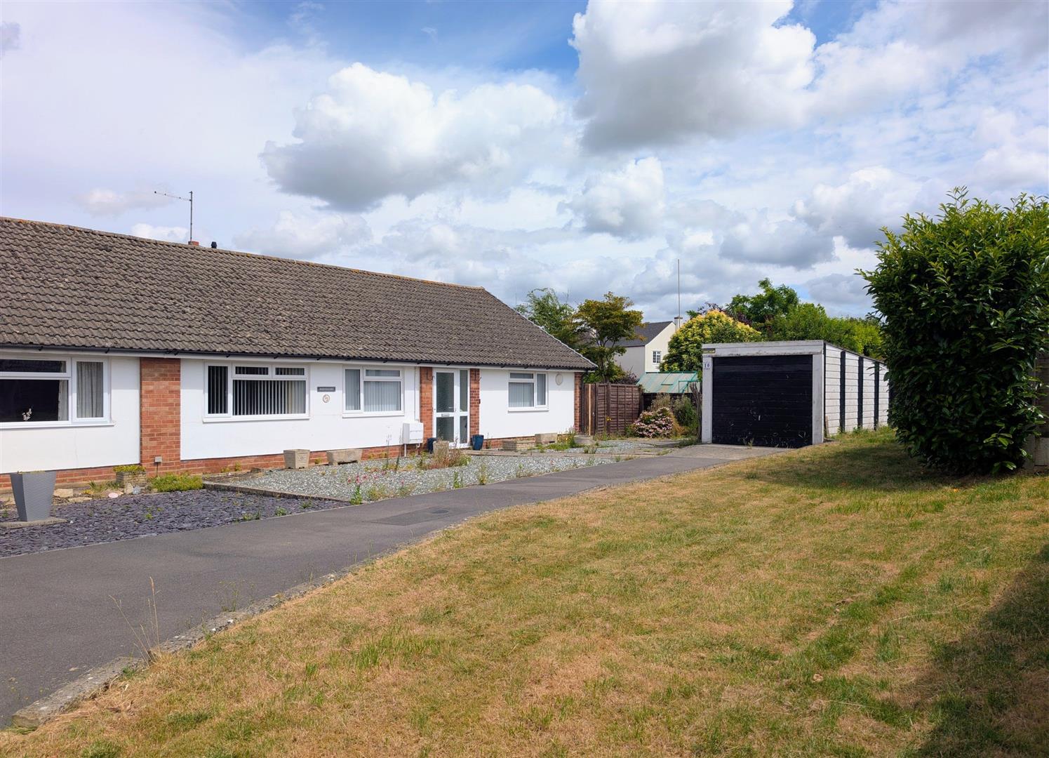 Gainsborough Drive, Tuffley, Gloucester