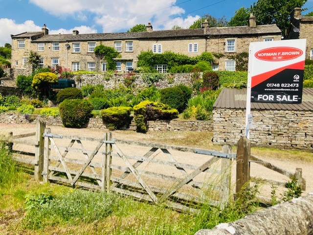 Isles Cottages, Low Row, Swaledale