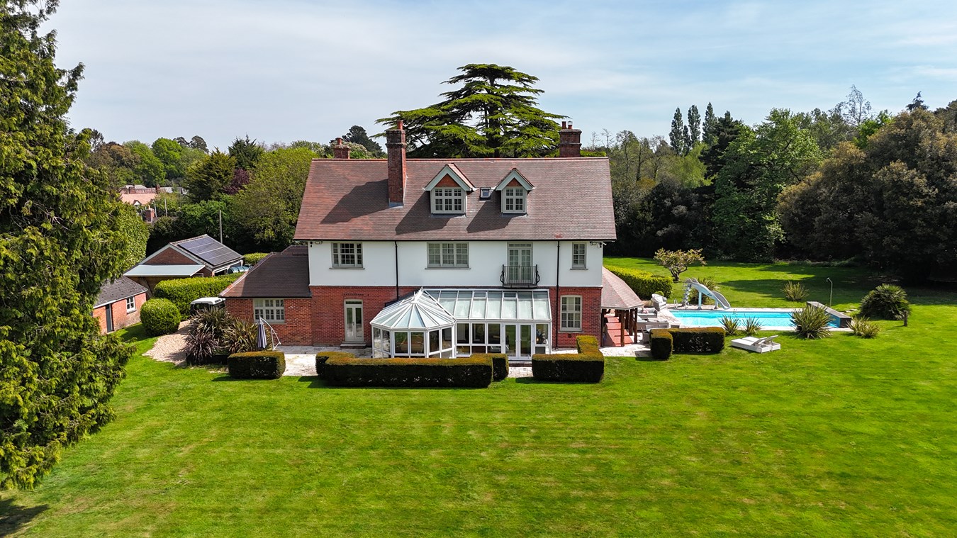 Sopley, Christchurch, BH23