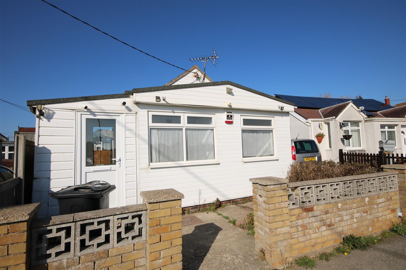 Sea Crescent, Jaywick