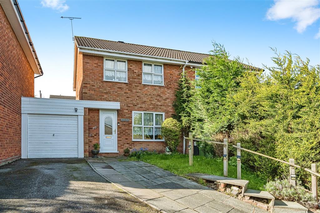 Sheriff Drive, Brierley Hill, DY5