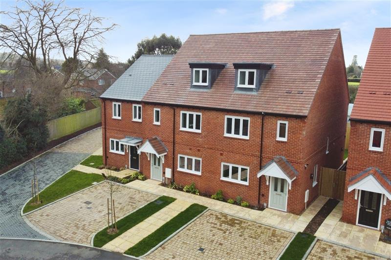 Darnell Place, Woodcote, Reading, RG8