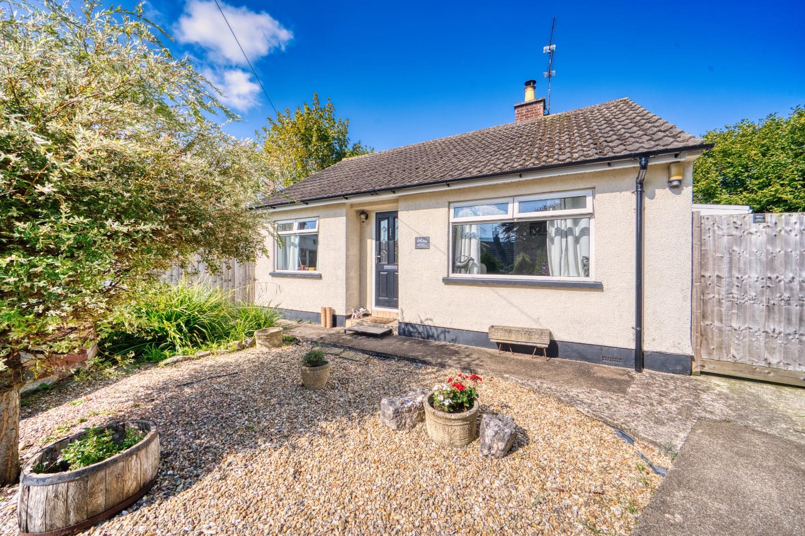 Detached bungalow in the rural village of Wrington