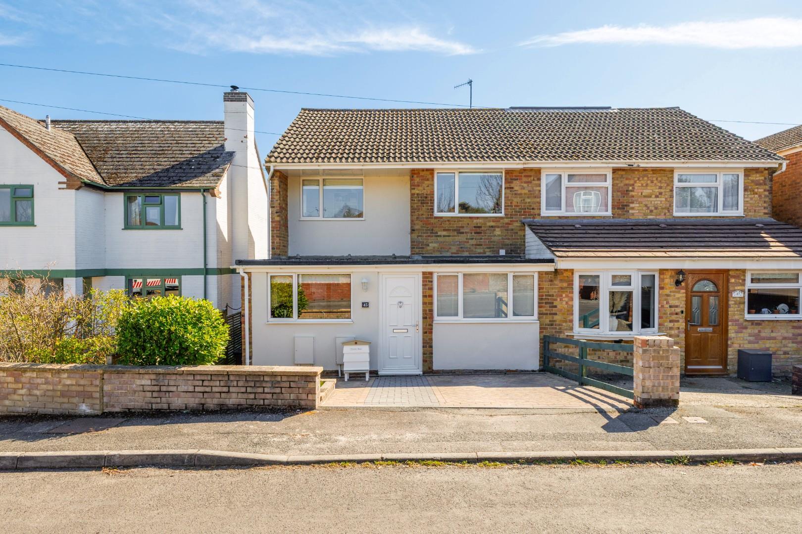 Victoria Road, Wilton, Salisbury
