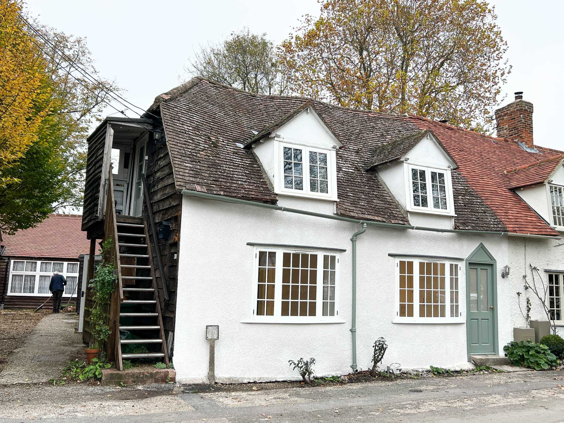 The Green South, Warborough