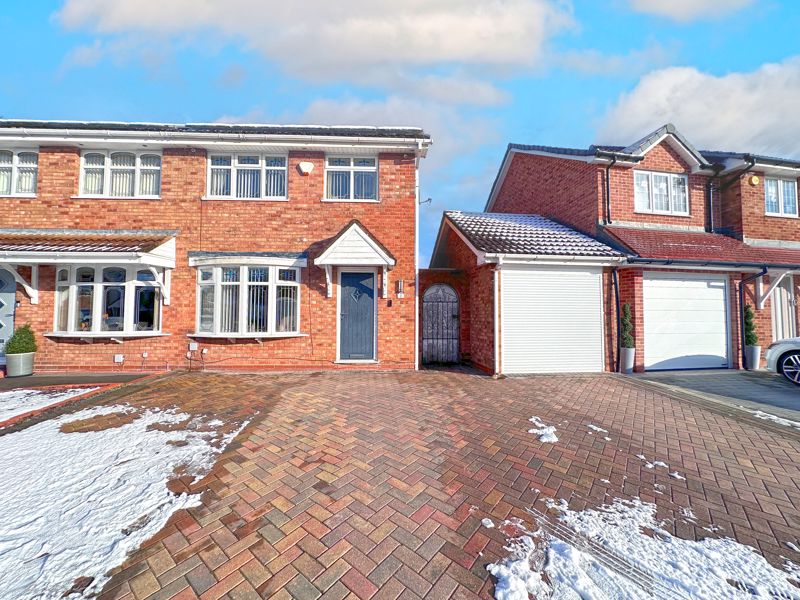 Wooding Crescent, Tipton, Dy4 0bq